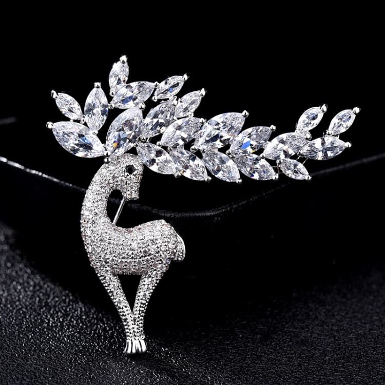 Women Fashion Crystal Zircon Cute Deer Brooch(Silver)