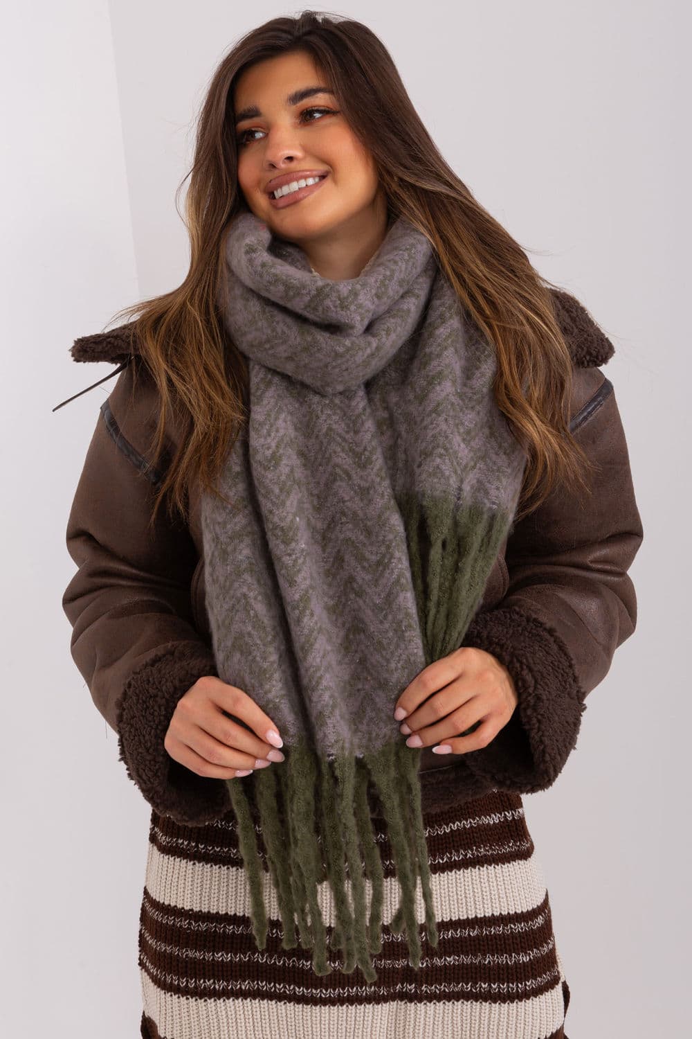 Scialle model 189236 AT