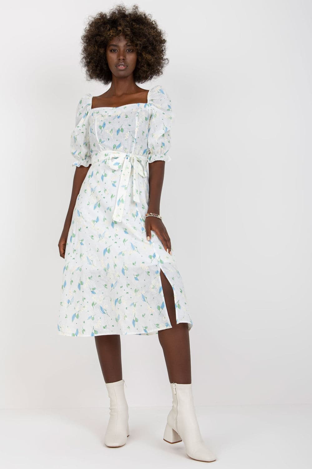 Vestito da giorno model 195792 Lakerta