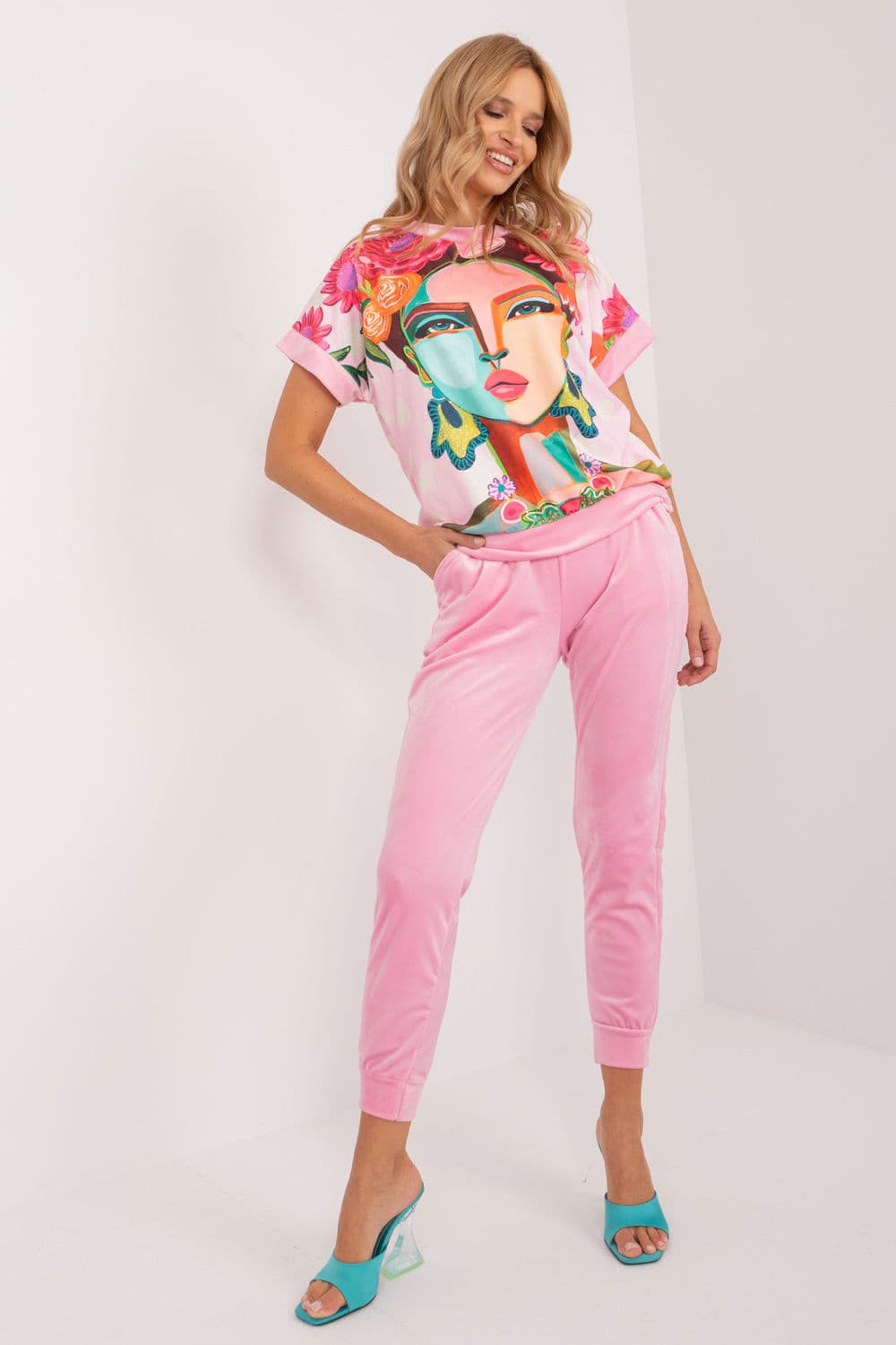 completo model 196776 Rue Paris