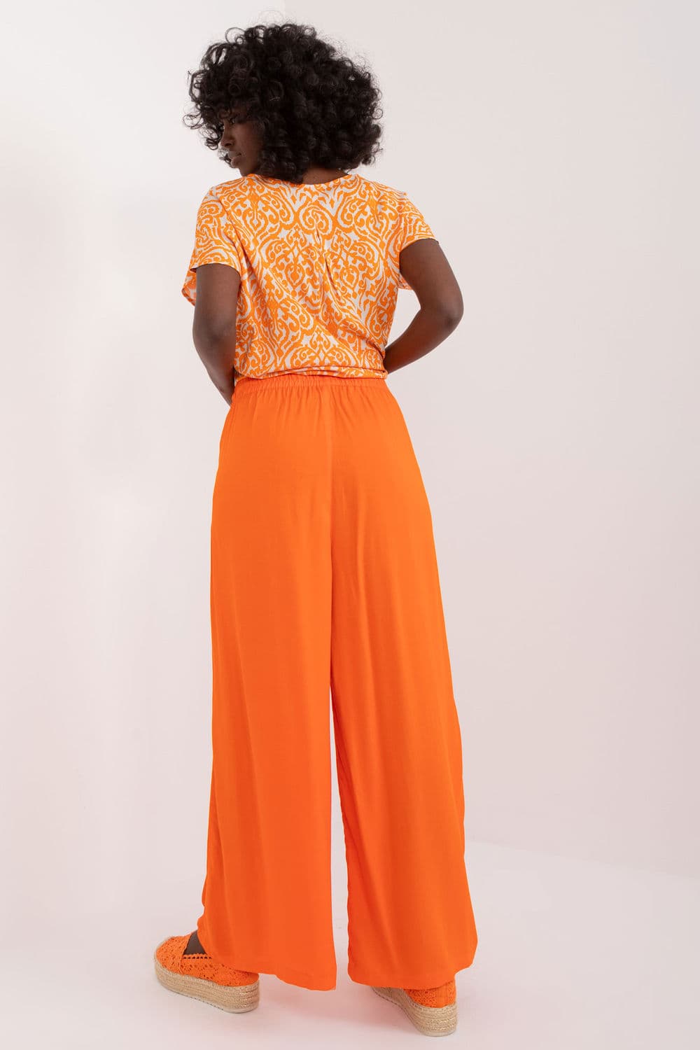 Pantaloni da donna model 196904 Sublevel - Miniatura 3