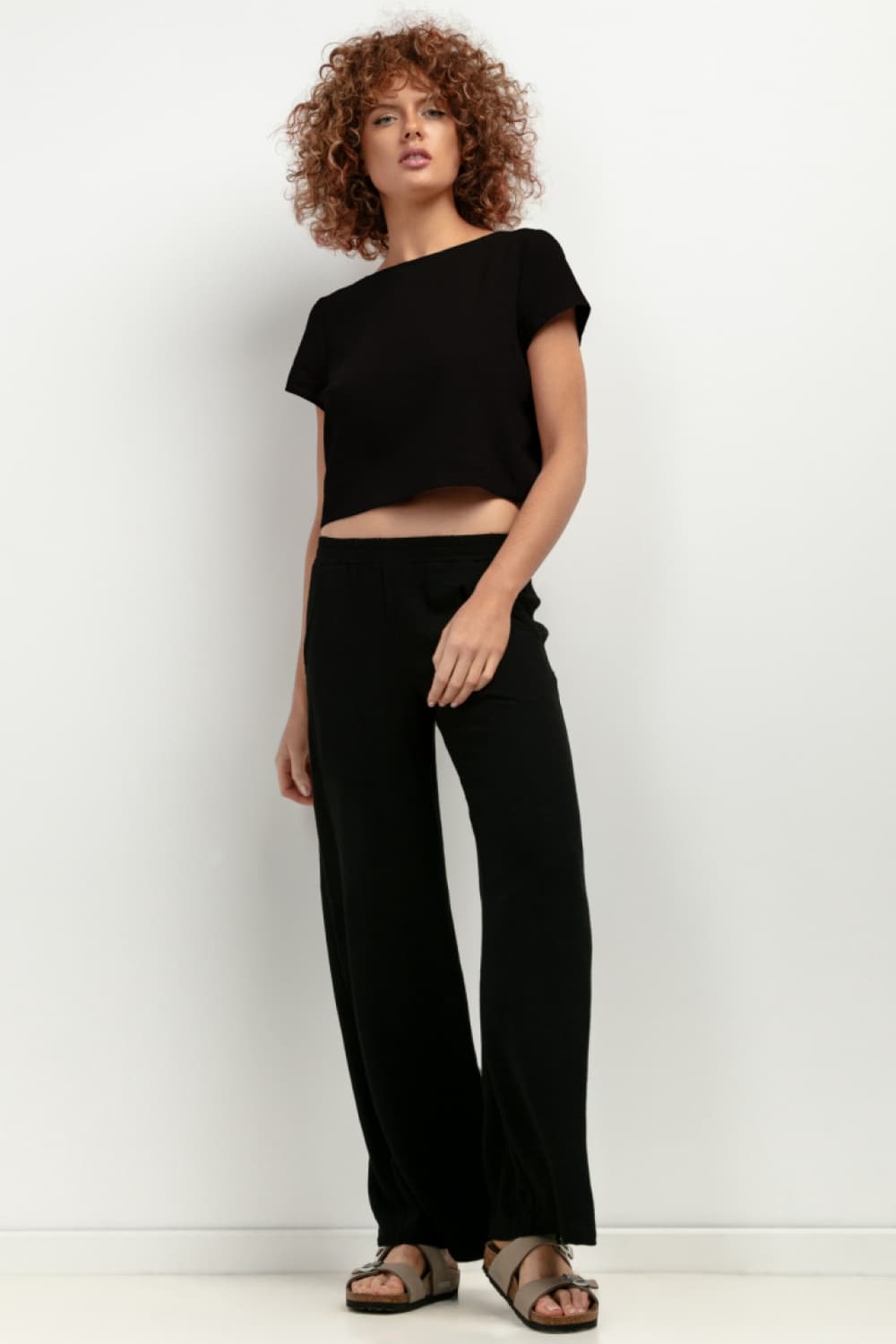 Pantaloni da donna model 198553 Tessita