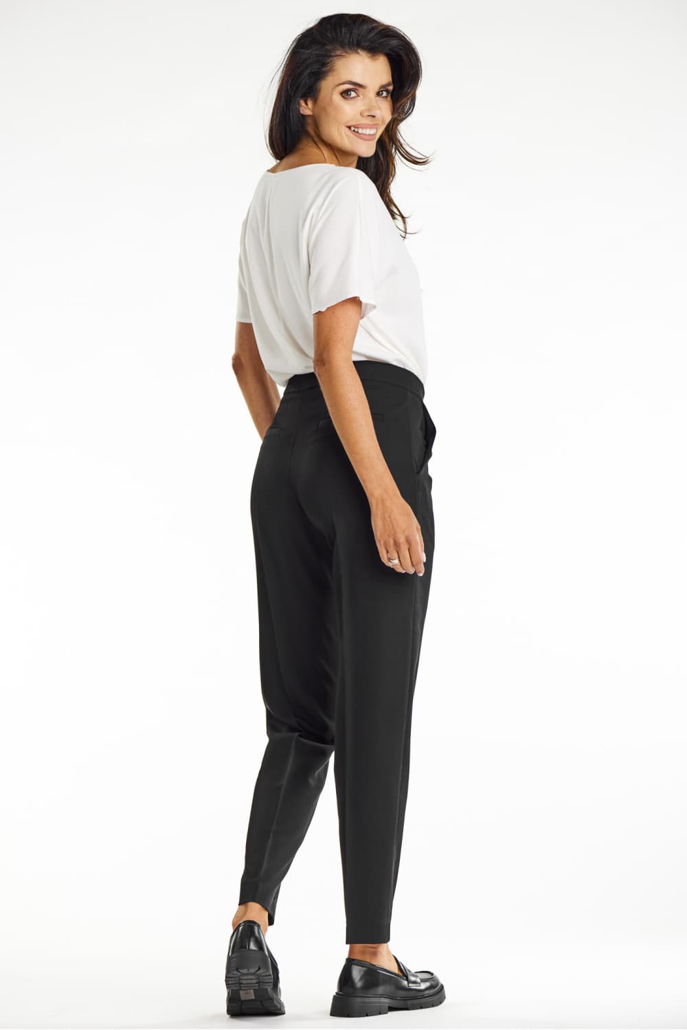 Pantaloni da donna model 200570 awama - Miniatura 3