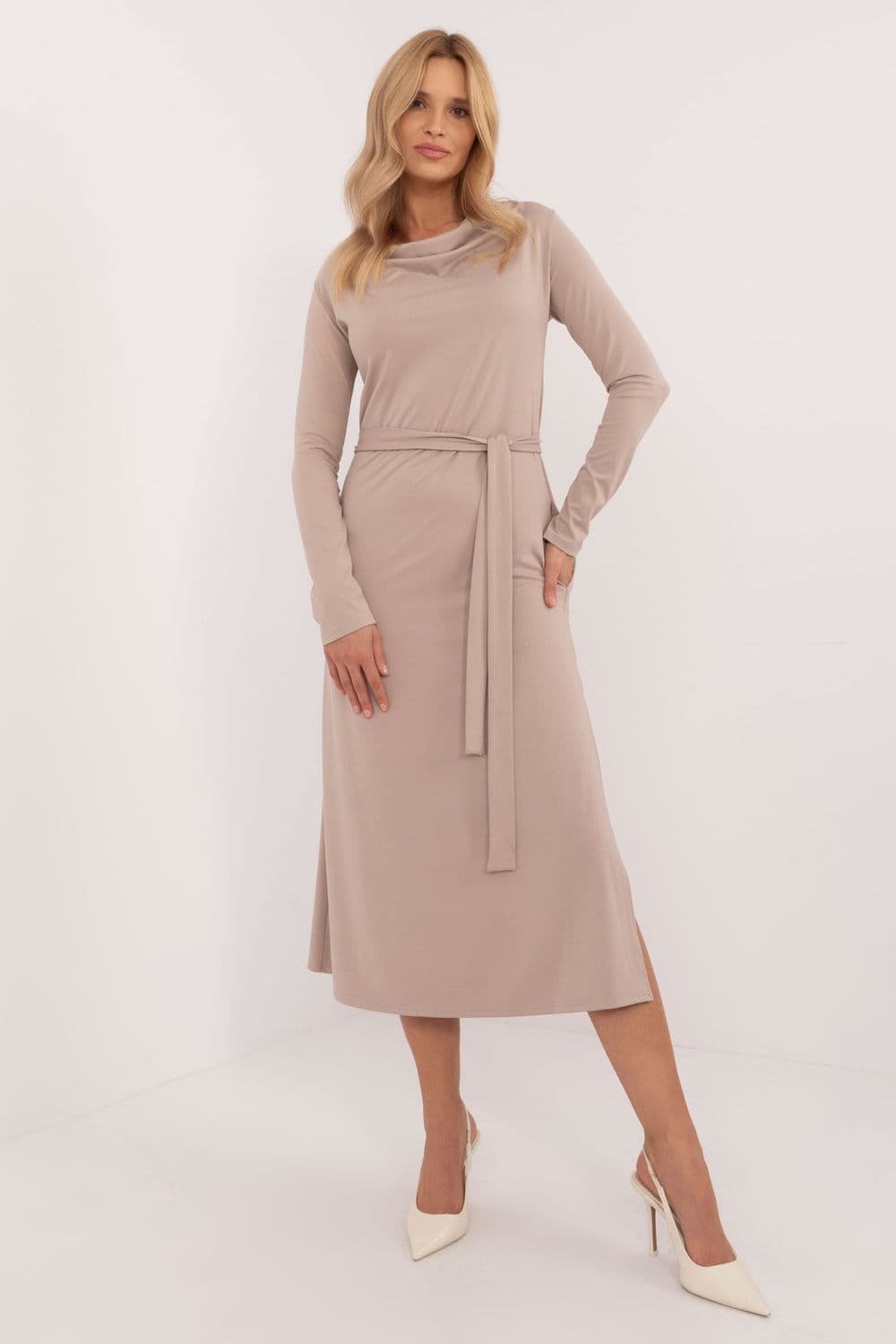 Vestito da giorno model 201958 Lakerta