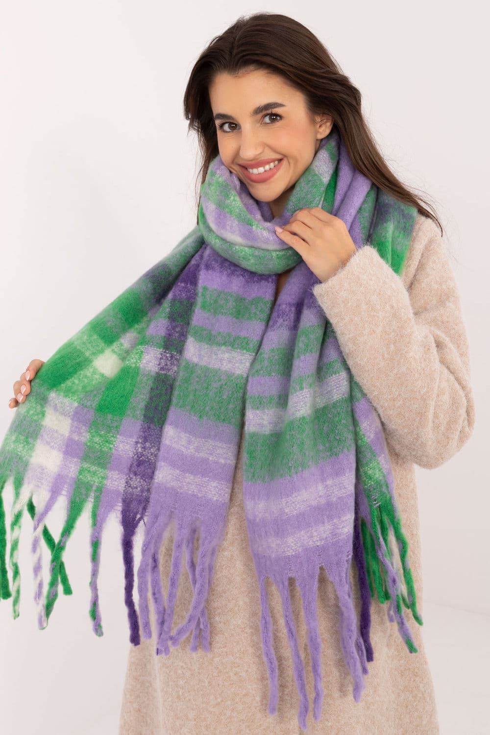 Scialle model 203169 AT