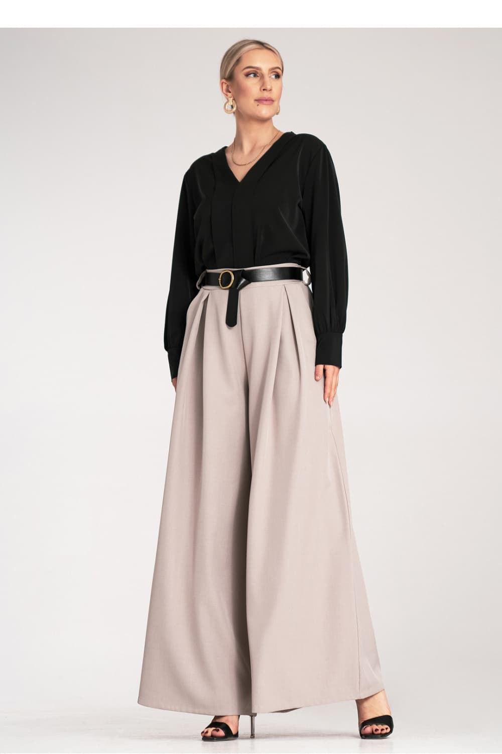Pantaloni da donna model 214928 Figl