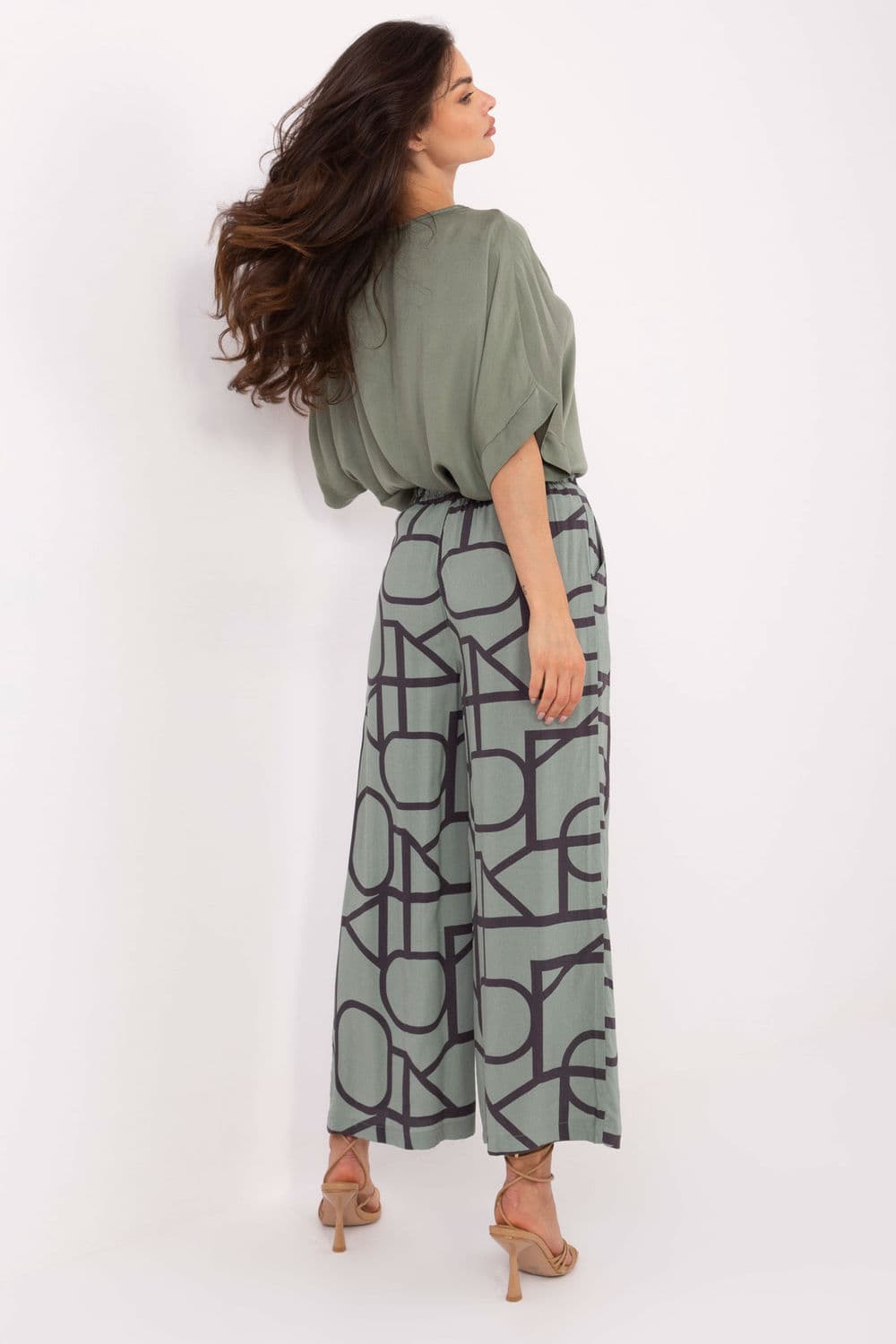 Pantaloni da donna model 215118 Sublevel - Miniatura 3