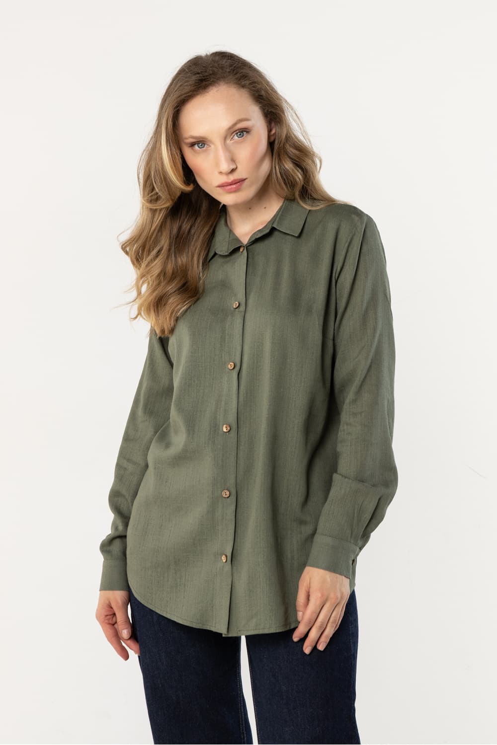 Camicia a manica lunga  model 225314 awama