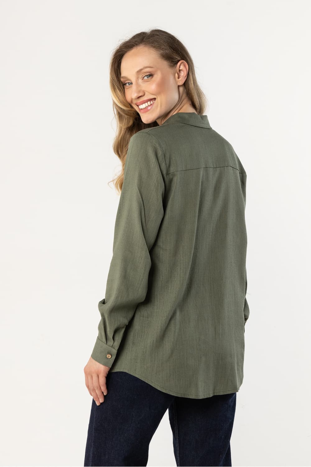 Camicia a manica lunga  model 225314 awama - Miniatura 3