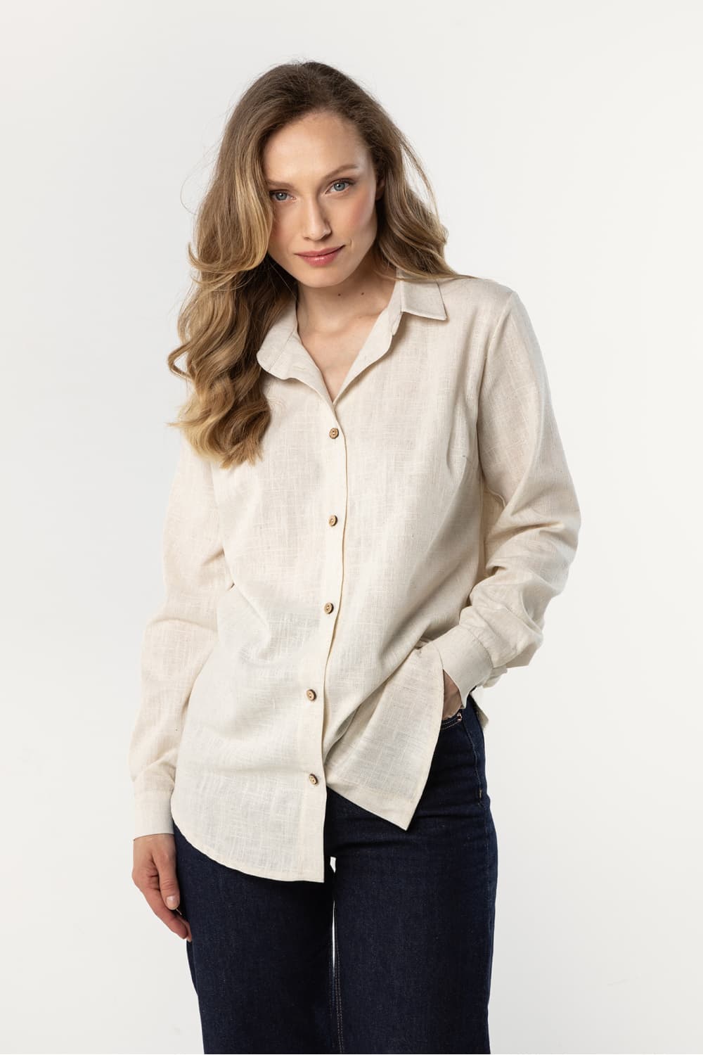 Camicia a manica lunga  model 225317 awama