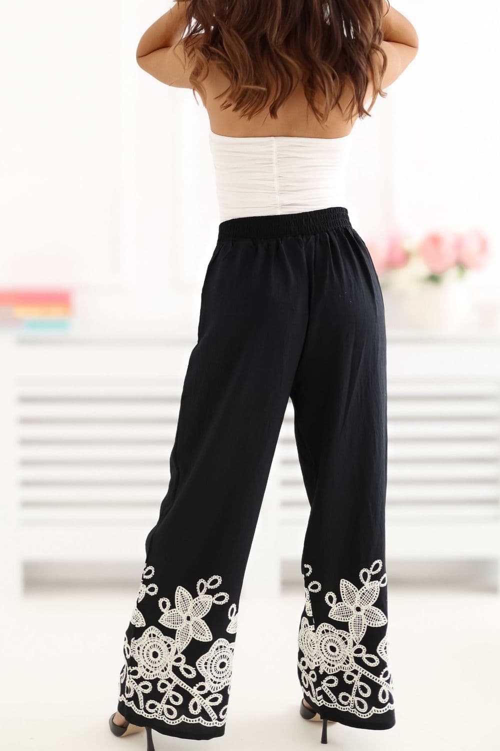 Pantaloni da donna model 227189 Factory Price - Miniatura 3