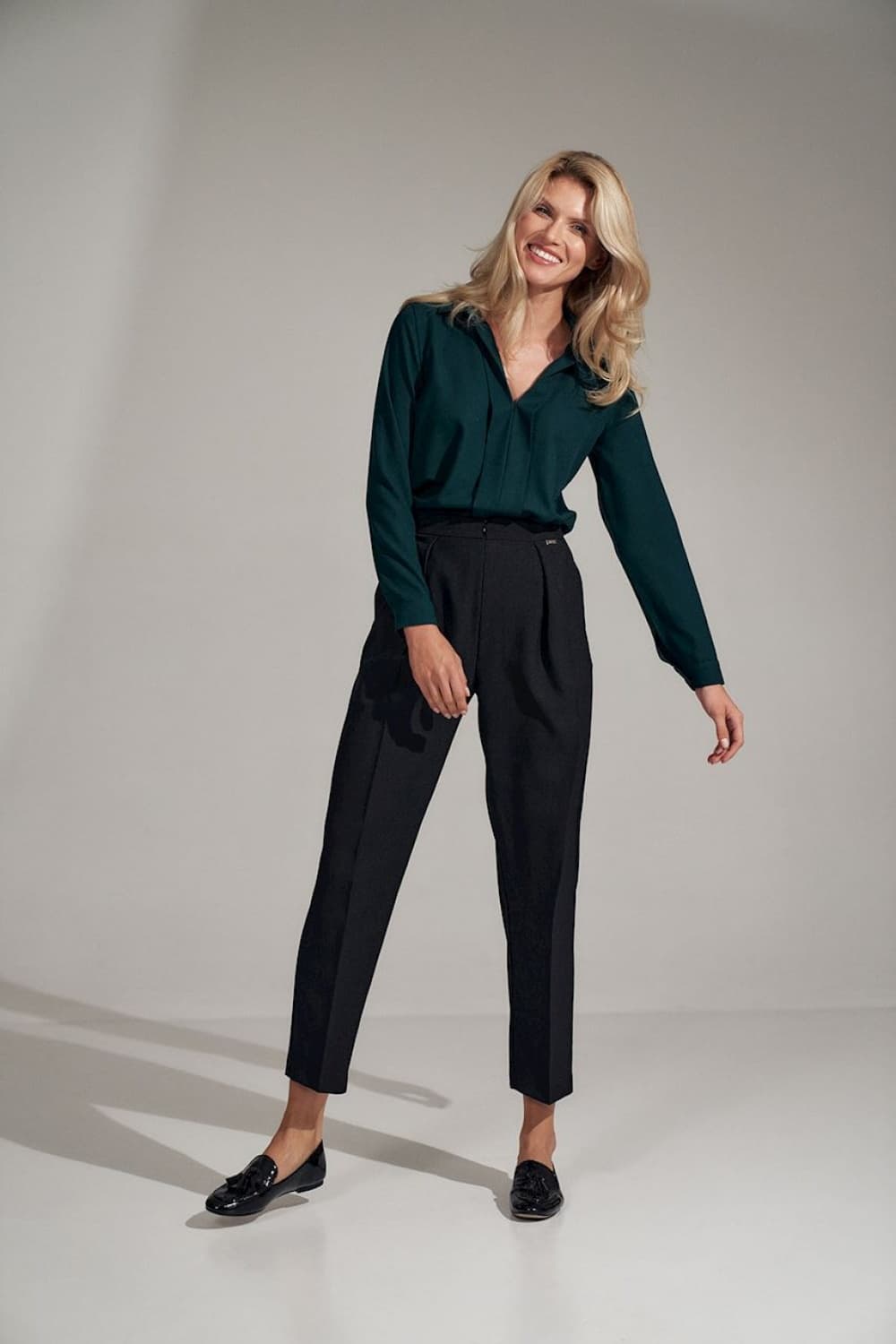 Pantaloni da donna model 150792 Figl - Miniatura 4