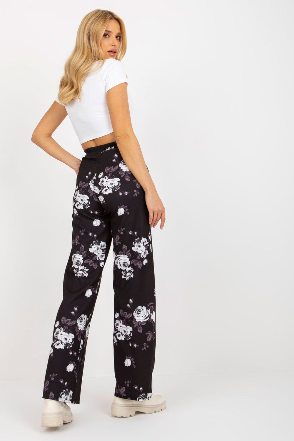 Pantaloni da donna model 175770 Lakerta - Miniatura 3