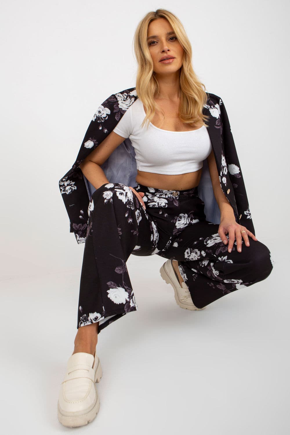 Pantaloni da donna model 175770 Lakerta - Miniatura 4