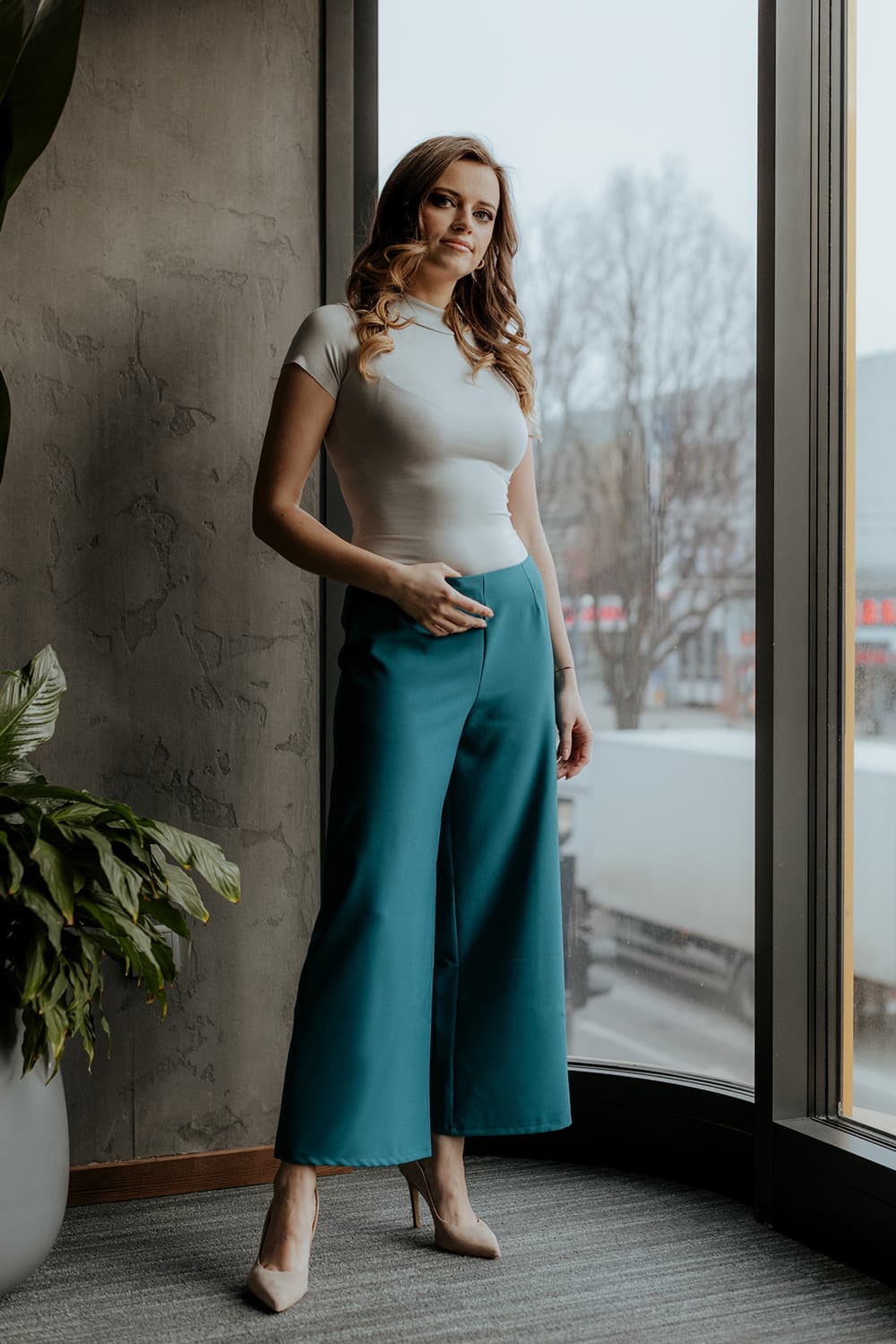 Pantaloni da donna model 176699 Tessita