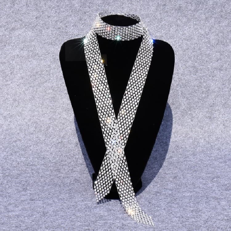 Accessori per costume da ballo in strass e paillettes argentati con fiocco