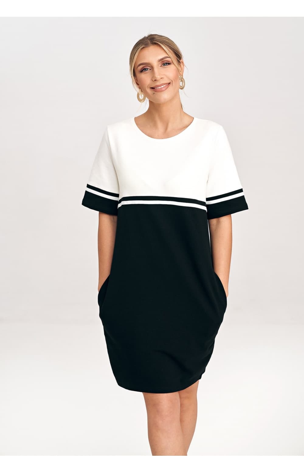 Vestito da giorno model 198484 Figl