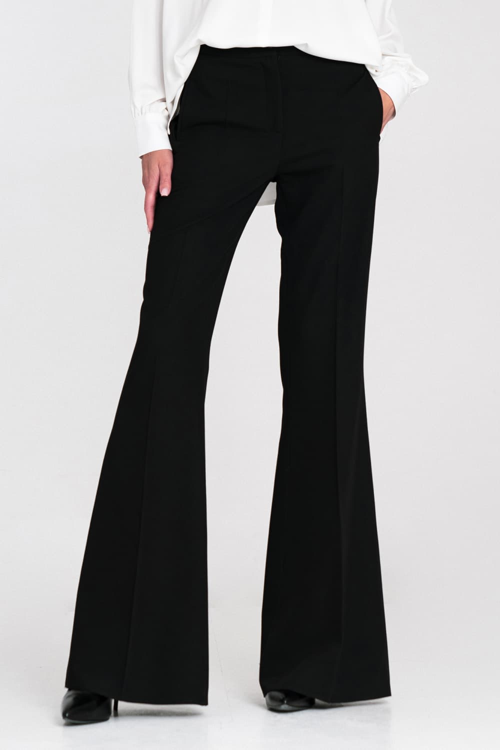 Pantaloni da donna model 219779 Nife