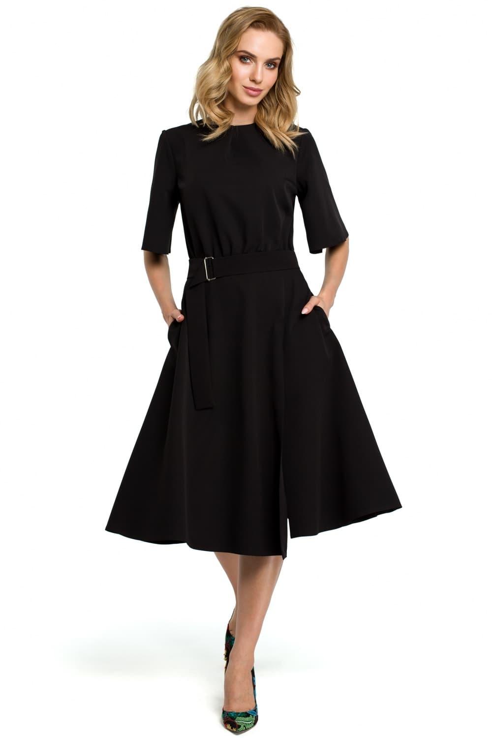 Vestito da giorno model 120853 Moe