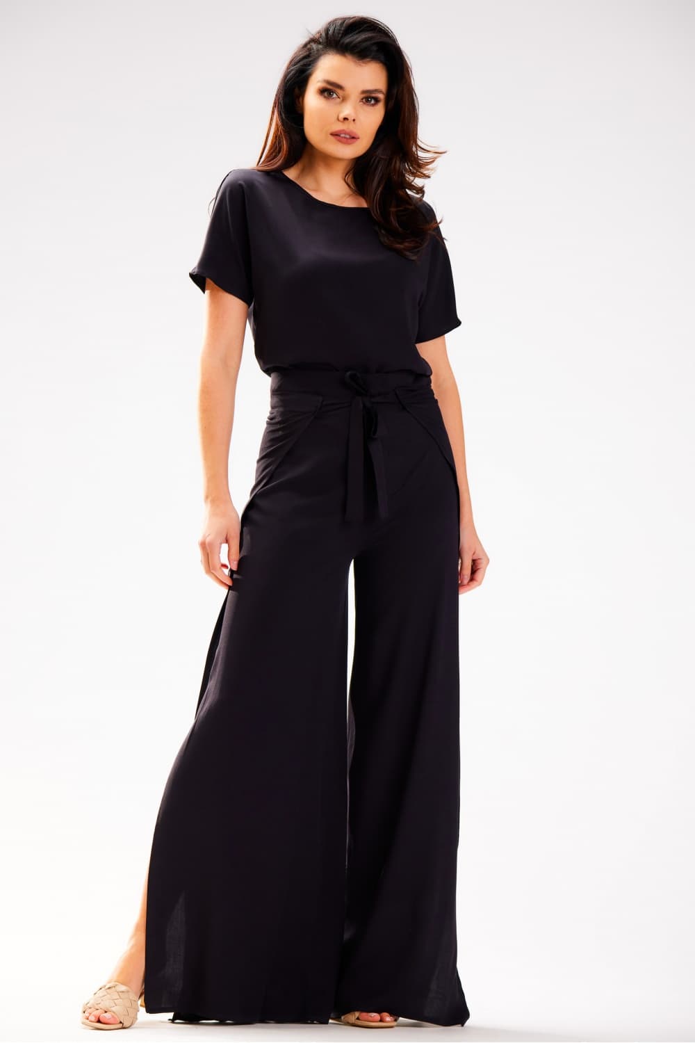 Pantaloni da donna model 181096 awama