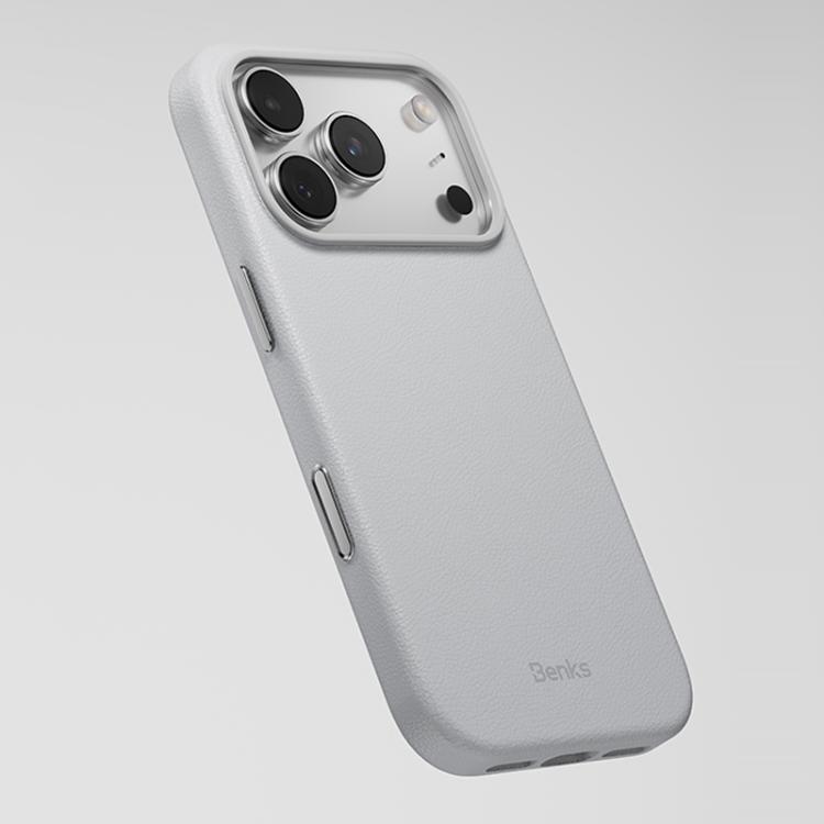 For iPhone 17 Pro Benks Q2 Series Shockproof MagSafe Magnetic Phone Case(White)