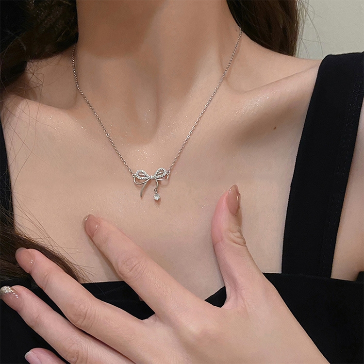 Ladies Light Luxury Bowknot Necklace Clavicle Chain, Specification:XL1675