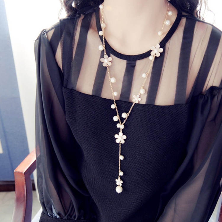 Pearl Five-petal Flower Long Necklace Female tassel Long Sweater Chain(White)