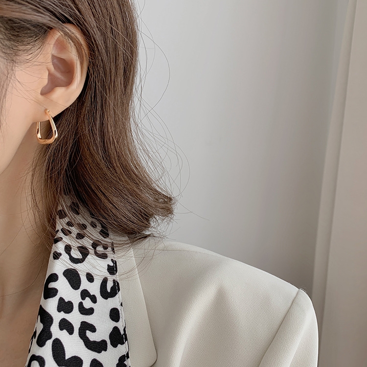 S925 Silver Needle Earbuckle Womens Frosty Style Simple Temperament Stud Earrings Large Golden