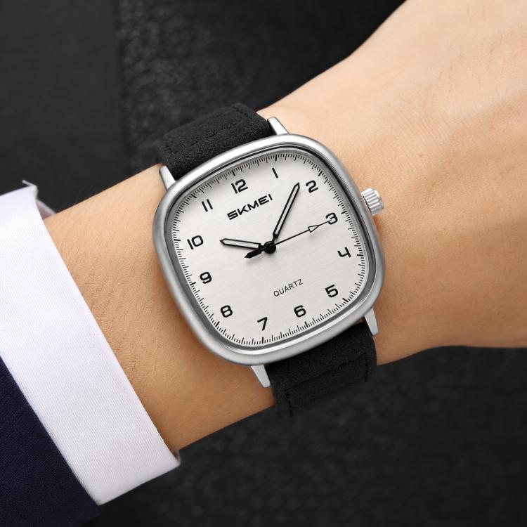 SKMEI 2586 Men Square Quartz Watch Retro Minimalist Leather Strap Timepiece(Silver Case Black Strap)