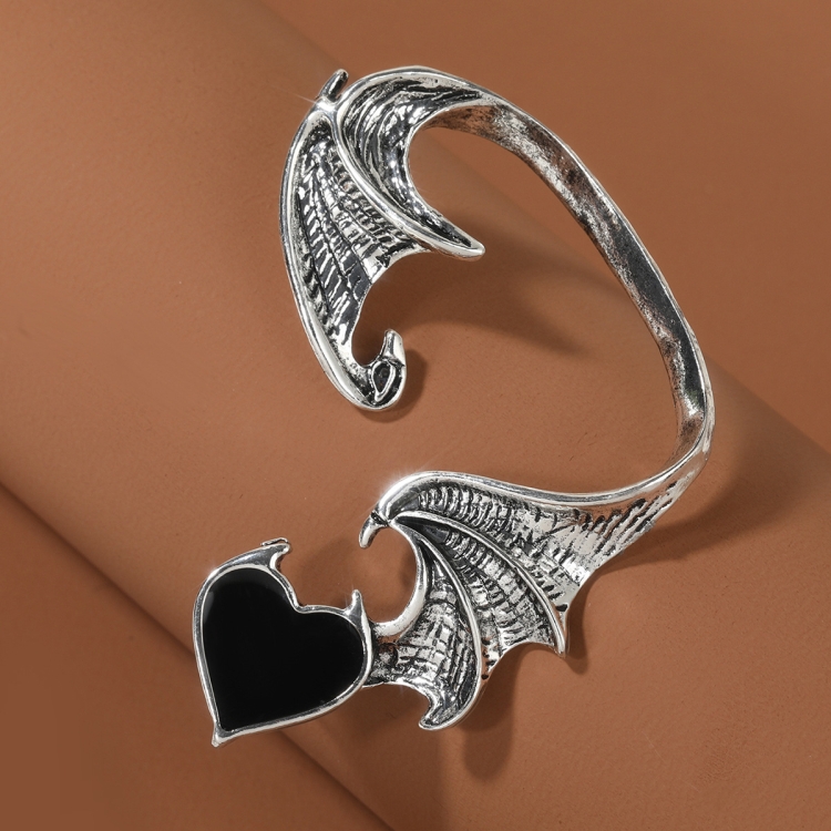 Vintage Elf Wings Ear Clip Dark Punk Style Devil Earrings(E2112-1)